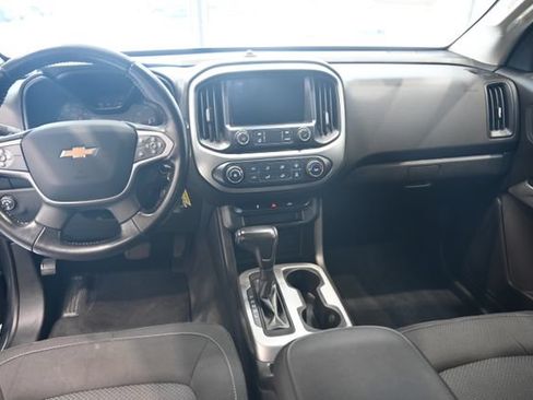 Used 2019 Chevrolet Colorado LT w/ LT Convenience Package RWD image 14