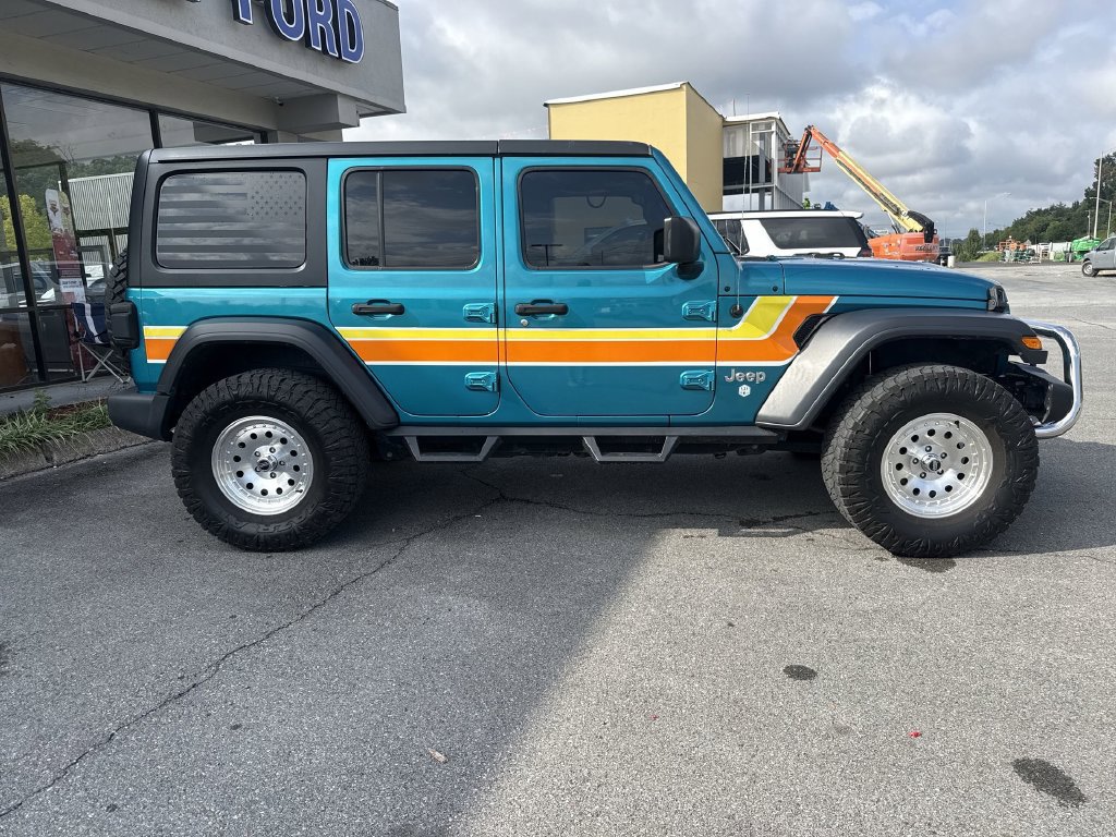 Used 2020 Jeep Wrangler Unlimited Sport S AWD/4WD image 4