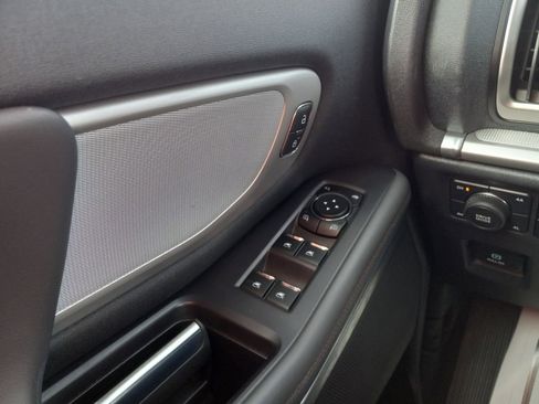 Used 2025 Ford Expedition Active image 26