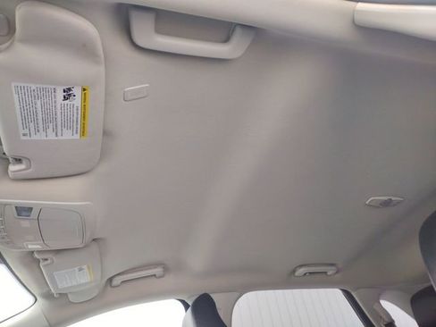 Used 2022 Ford Edge SEL image 35