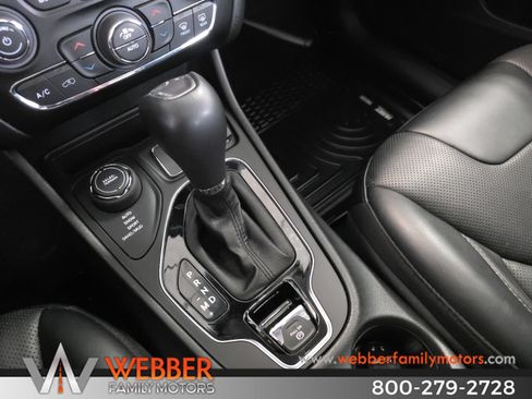 Used 2023 Jeep Cherokee Altitude Lux w/ Lux Elite Package AWD/4WD image 20