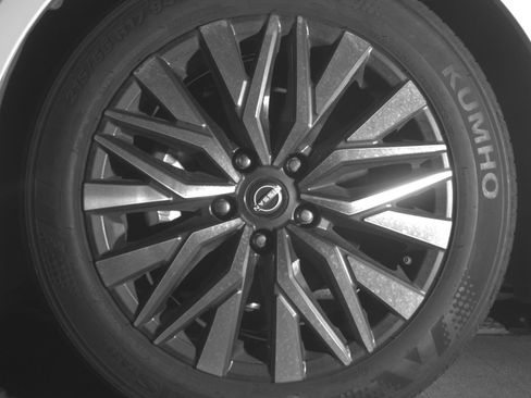 Used 2025 Nissan Altima 2.5 SV FWD image 12