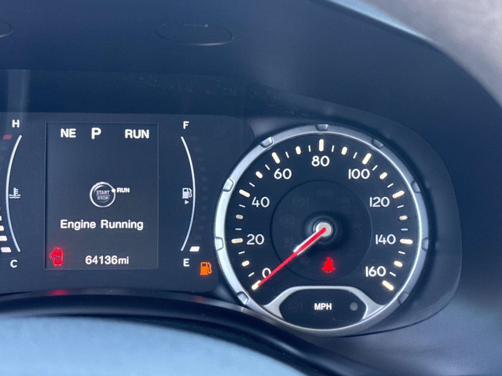 Certified 2023 Jeep Renegade Latitude AWD/4WD image 19