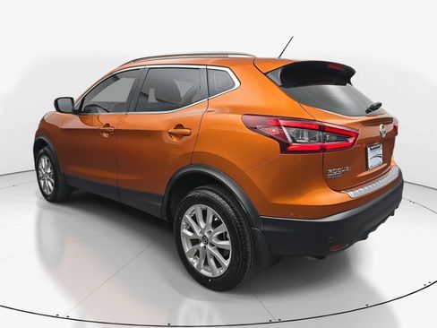 Used 2021 Nissan Rogue Sport SV image 5