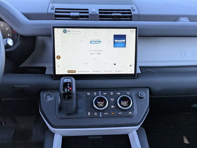 Used 2025 Land Rover Defender 110 S AWD/4WD image 16