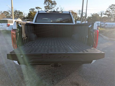 Used 2025 Toyota Tundra SR image 13