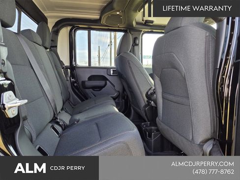 New 2026 Jeep Gladiator Mojave AWD/4WD image 16