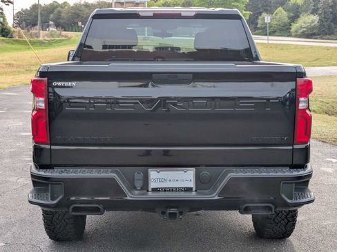 Used 2021 Chevrolet Silverado 1500 Custom Trail Boss w/ Midnight Edition image 5