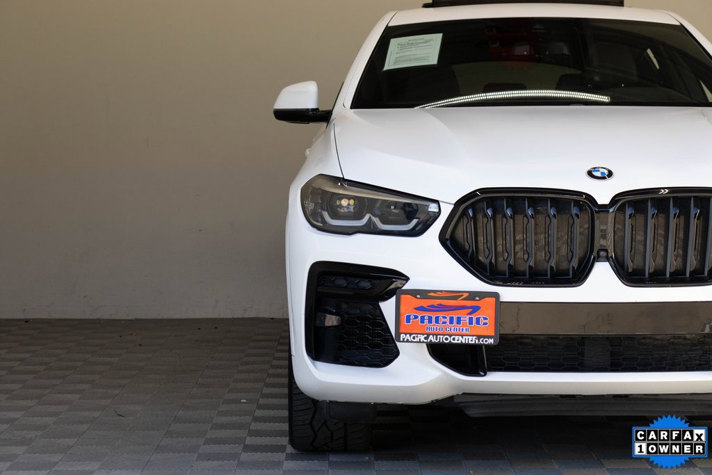 Used 2022 BMW X6 M50i w/ Premium Package AWD/4WD image 5
