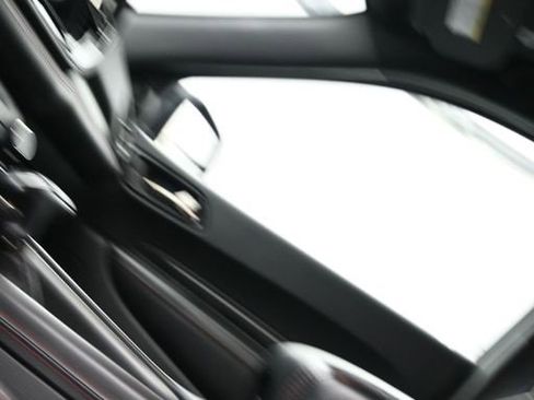 Used 2024 Dodge Durango GT image 10