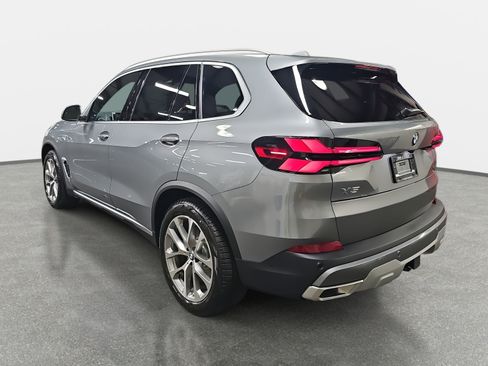 New 2026 BMW X5 xDrive40i w/ Off-Road Package image 7