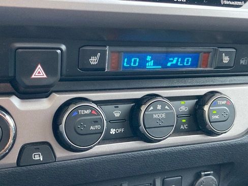 Certified 2023 Toyota Tacoma Limited AWD/4WD image 25