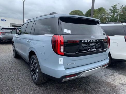 New 2025 Ford Expedition Platinum w/ Driver's Package image 14