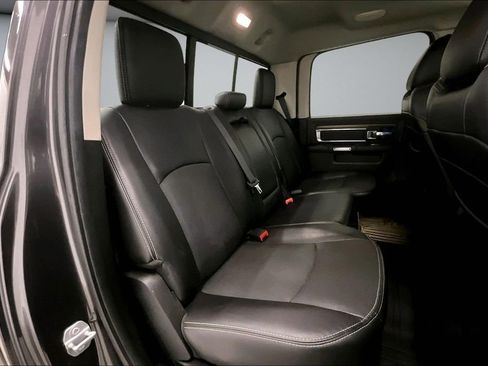 Used 2016 RAM 1500 Laramie w/ Convenience Group image 25