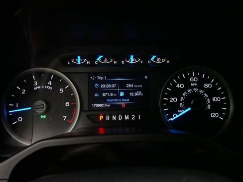 Used 2016 Ford F150 XLT w/ Equipment Group 302A Luxury image 27