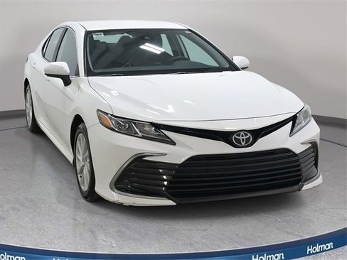 Certified 2024 Toyota Camry LE image 3