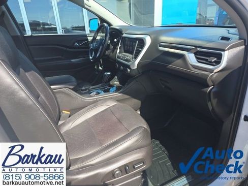 Used 2018 GMC Acadia SLT image 4