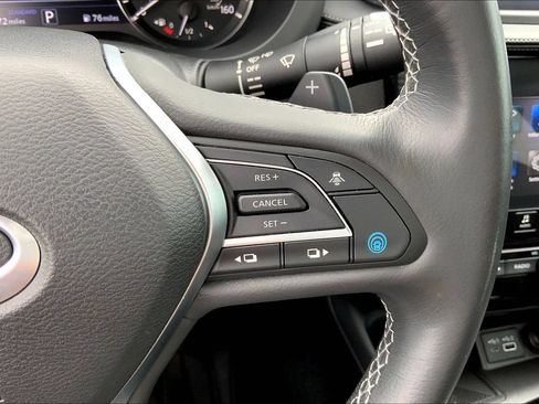 Used 2023 INFINITI QX50 Luxe FWD image 12