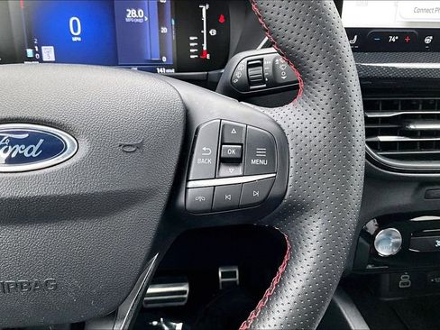 Certified 2024 Ford Escape ST-Line w/ Tech Pack #1 image 18