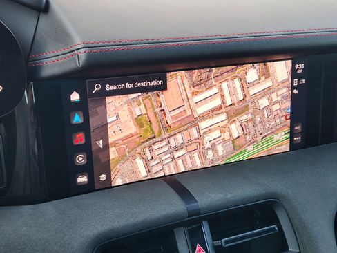 Used 2023 Porsche Taycan GTS image 16