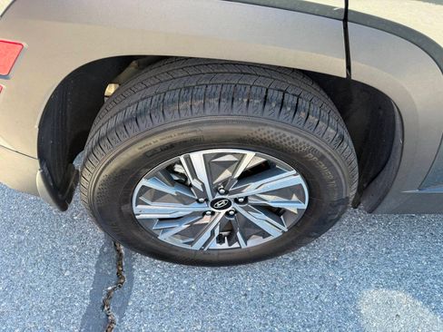 Used 2024 Hyundai Tucson Blue AWD/4WD image 12