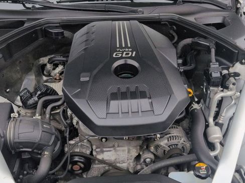 Used 2019 Genesis G70 2.0T Advanced w/ Dynamic Package image 30