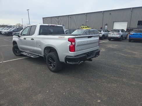 Used 2019 Chevrolet Silverado 1500 Custom Trail Boss w/ Custom Convenience Package AWD/4WD image 5