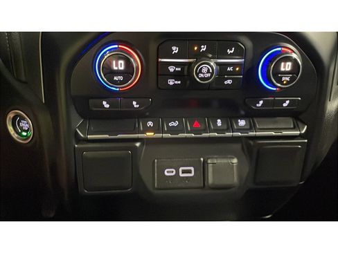 Used 2019 Chevrolet Silverado 1500 LT w/ All-Star Edition AWD/4WD image 14