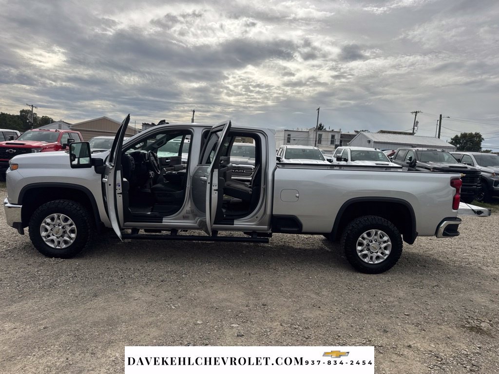 Used 2022 Chevrolet Silverado 3500 LT w/ Convenience Package AWD/4WD image 33