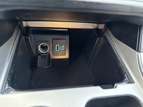 Used 2023 Ford Explorer XLT w/ Equipment Group 202A image 16