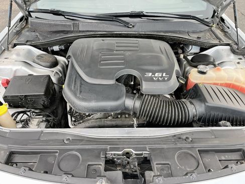 Used 2023 Chrysler 300 S RWD image 32