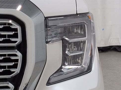 Used 2022 GMC Sierra 1500 Denali image 11