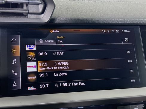 Used 2024 Audi A3 2.0T Premium image 21