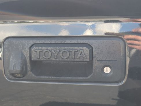 Used 2015 Toyota Tundra 1794 Edition AWD/4WD image 13
