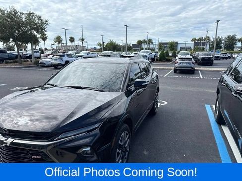 Used 2024 Chevrolet Blazer RS w/ Driver Confidence II Package FWD image 2