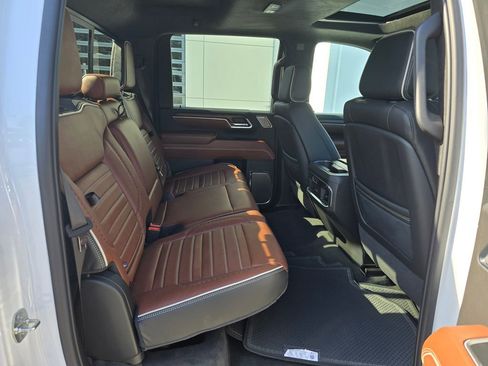 Used 2024 GMC Sierra 3500 Denali Ultimate image 51