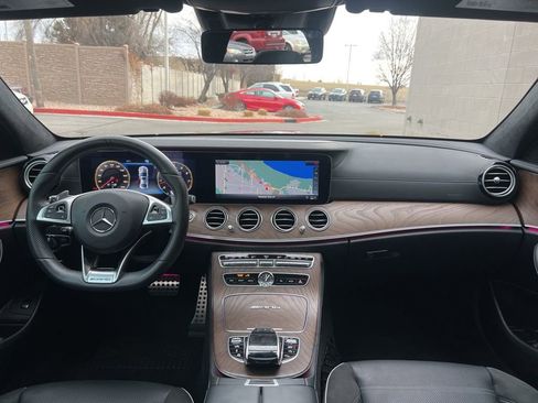 Used 2018 Mercedes-Benz E 63 AMG S image 22