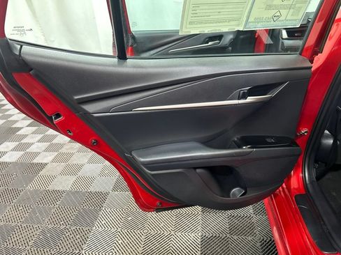 Used 2025 Toyota Camry SE FWD image 17