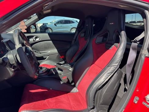 Used 2015 Nissan 370Z NISMO image 24