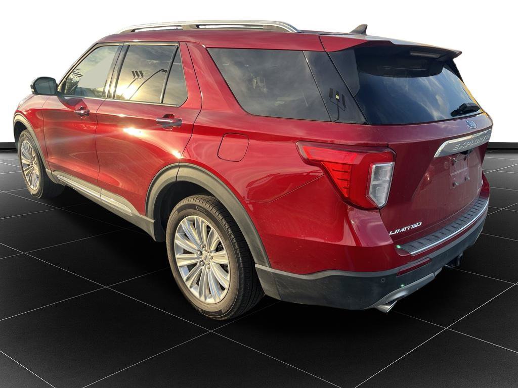 Used 2022 Ford Explorer Limited w/ Equipment Group 301A AWD/4WD image 3