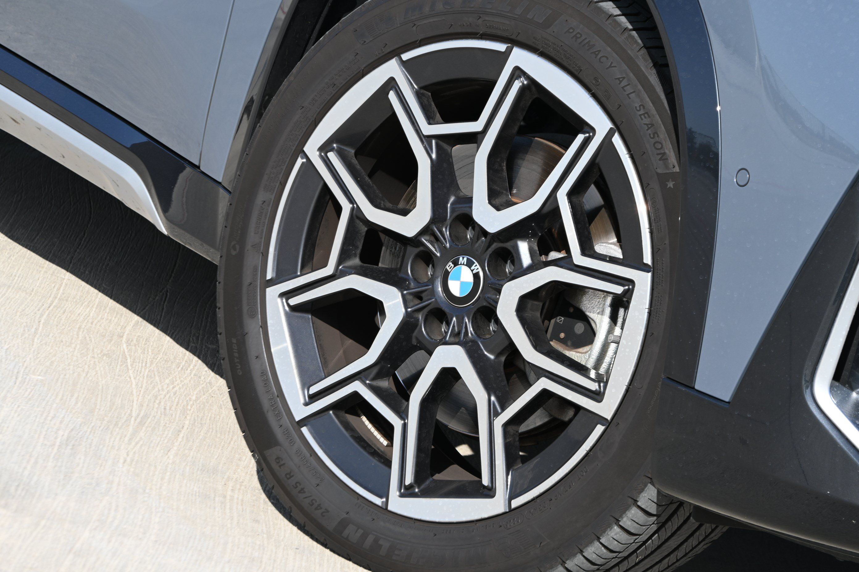 Certified 2025 BMW X1 xDrive28i AWD/4WD image 10
