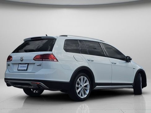 Used 2018 Volkswagen Golf Alltrack S AWD/4WD image 22