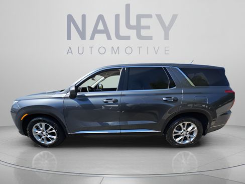 Used 2022 Hyundai Palisade SE w/ Cargo Package FWD image 2
