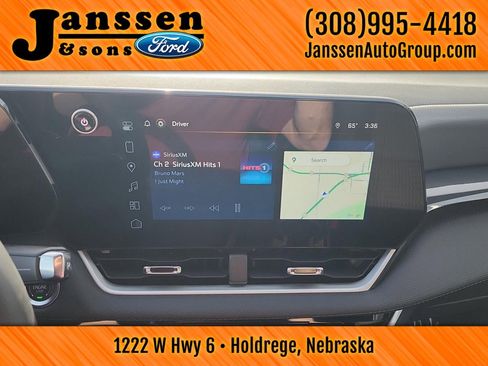 Used 2025 Chevrolet Equinox LT image 26