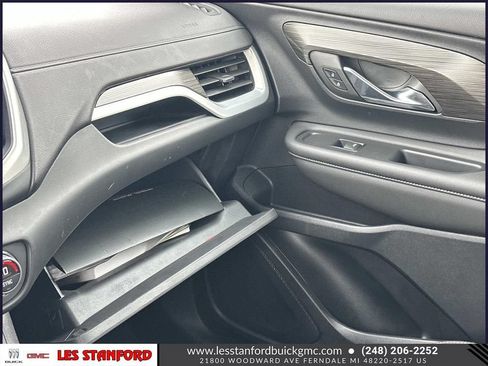 Used 2023 GMC Terrain SLE w/ Driver Convenience Package AWD/4WD image 33