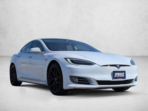 Used 2017 Tesla Model S 100D image 3