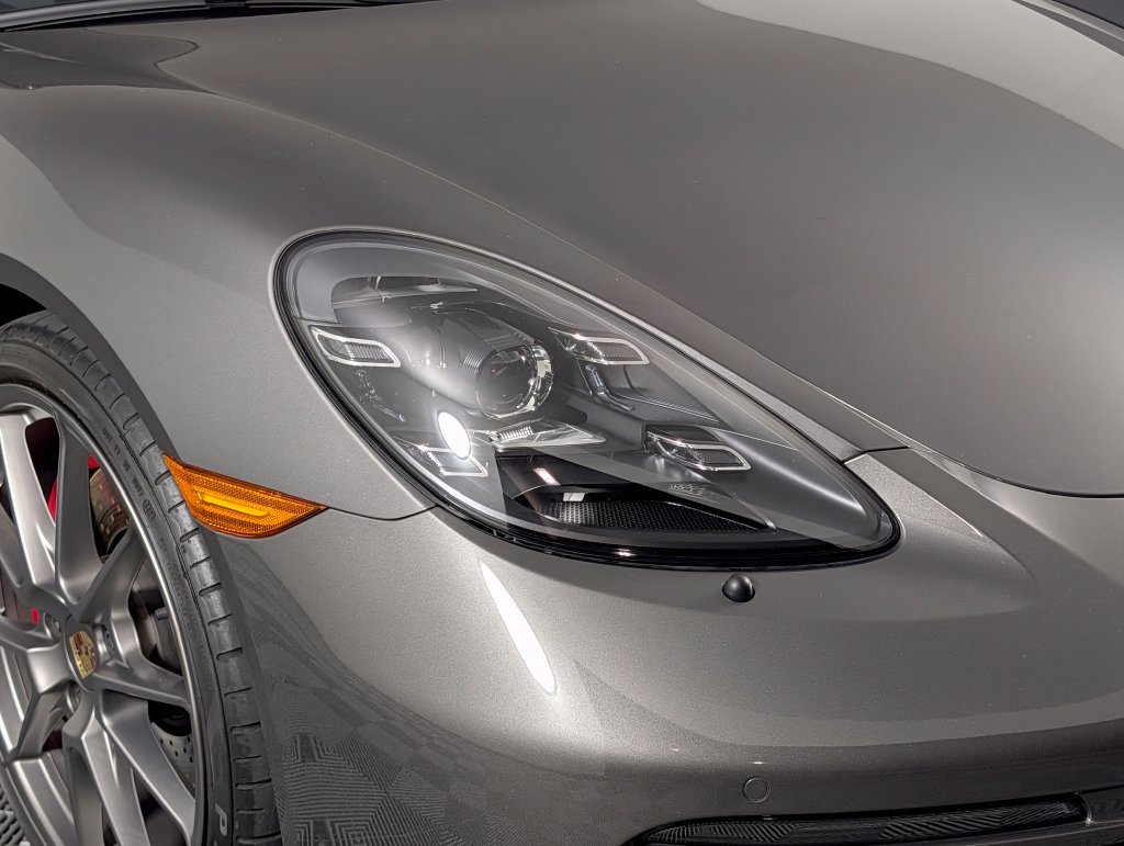 Certified 2025 Porsche 718 Cayman GTS RWD image 14