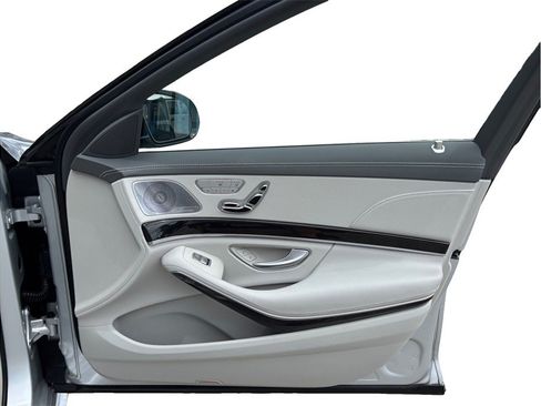 Used 2016 Mercedes-Benz S 63 AMG 4MATIC Sedan image 50