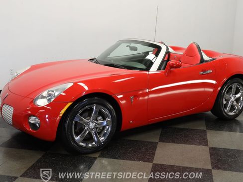 Used 2007 Pontiac Solstice Convertible w/ Preferred Package image 5