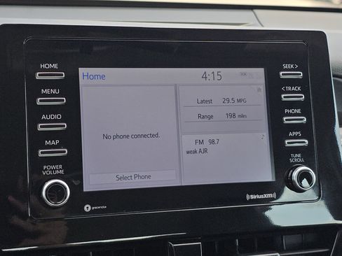 Used 2023 Toyota Camry SE image 18